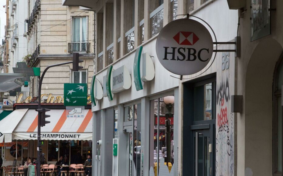 Paris : elle dépose plainte contre la HSBC après avoir été incitée à avorter par un collègue